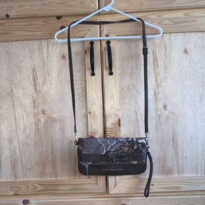 Realtree girl brown camouflage crossbody purse